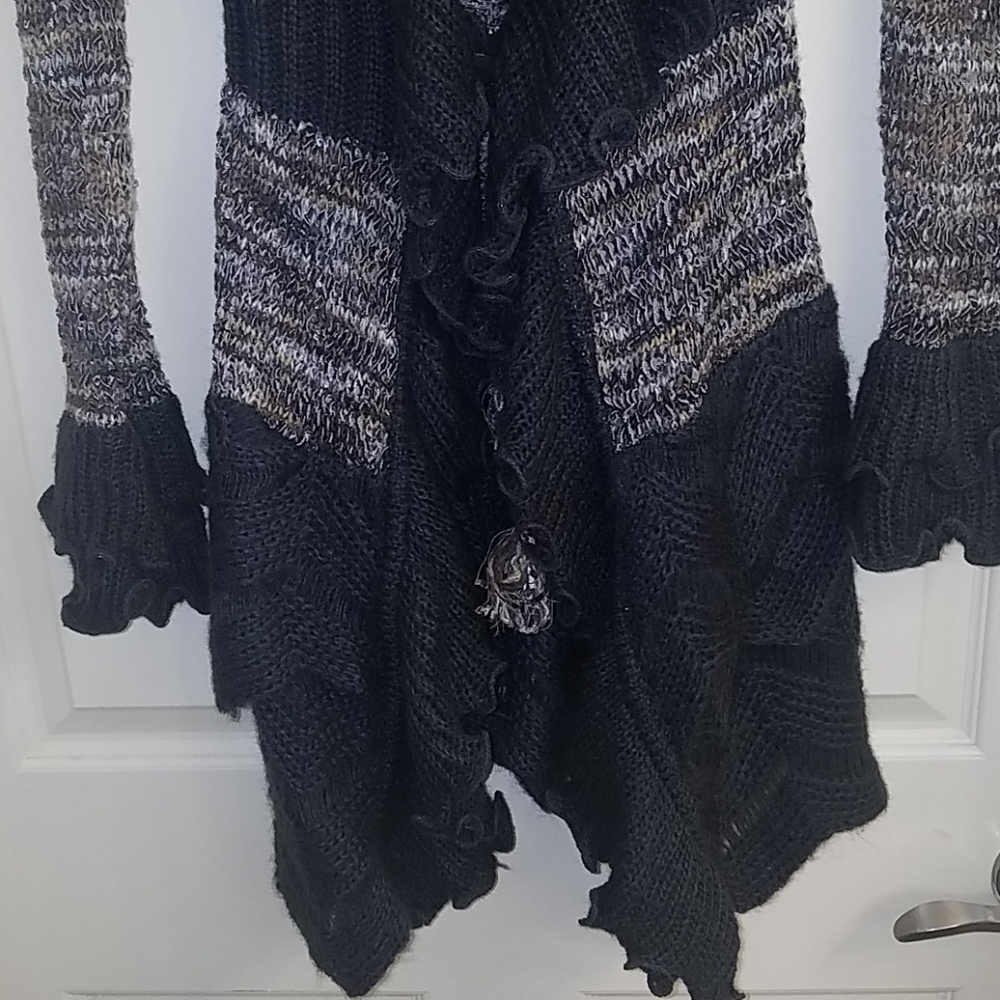 Gray jacket - Picture 3 of 8